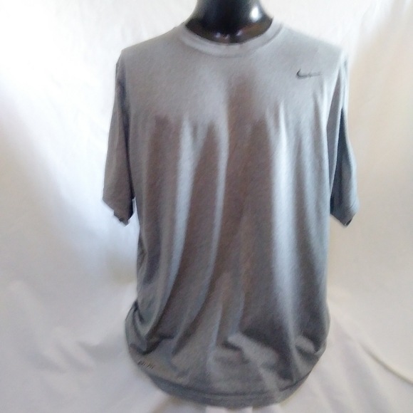 Nike Other - Nike mens gray dri-fit shirt